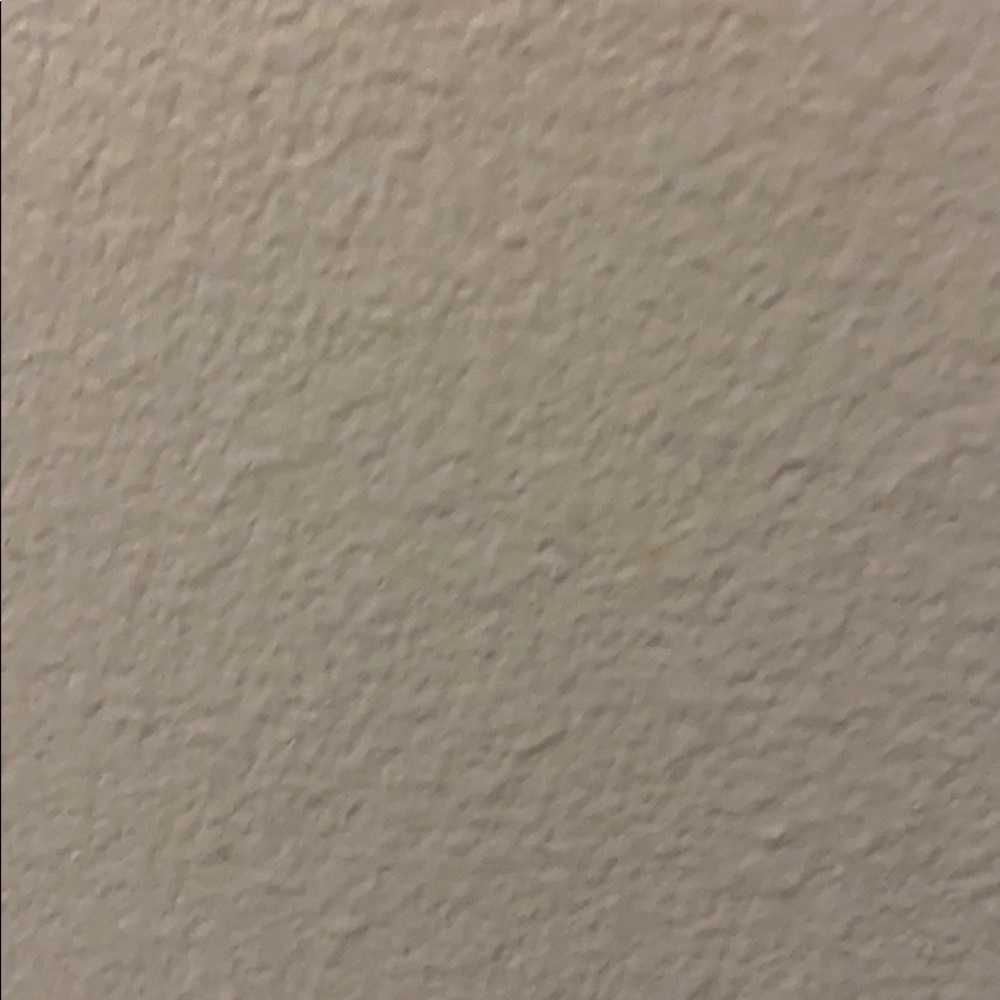 Meet your Posher, Alisa